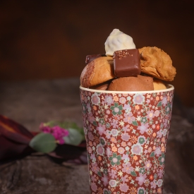 LE MAXI MUG RICE MACARONS ET CHOCOLATS - La Biscuiterie Lolmede