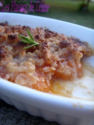 La Biscuiterie Lolmede : A la derniere minute - Crumble de Macarons Aux Abricots