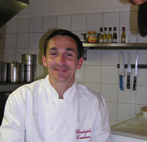 La Biscuiterie Lolmede : Hum…., des desserts gourmands avec les macarons et biscuits de la Biscuiterie Lolmède - Tiramisu façon "Capuccino" aux Cognac et aux macarons "Lolmede"