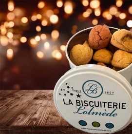 Xmas macaroons box - La Biscuiterie Lolmede